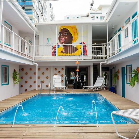 Hotel Ayenda Cartagena Blue 1804 Bagian luar foto